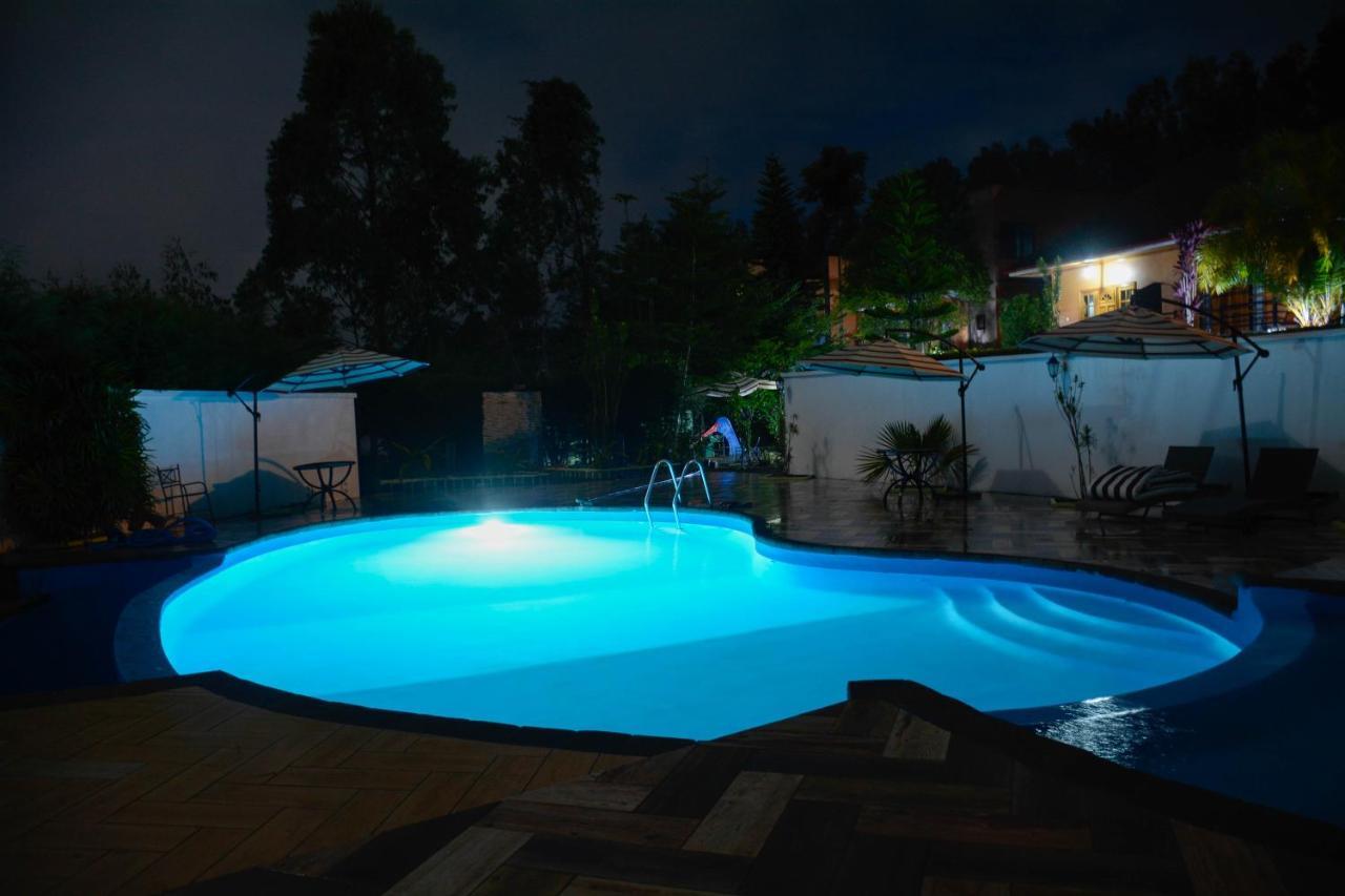 Andasibe Cyperus Hotel Moramanga Exterior foto
